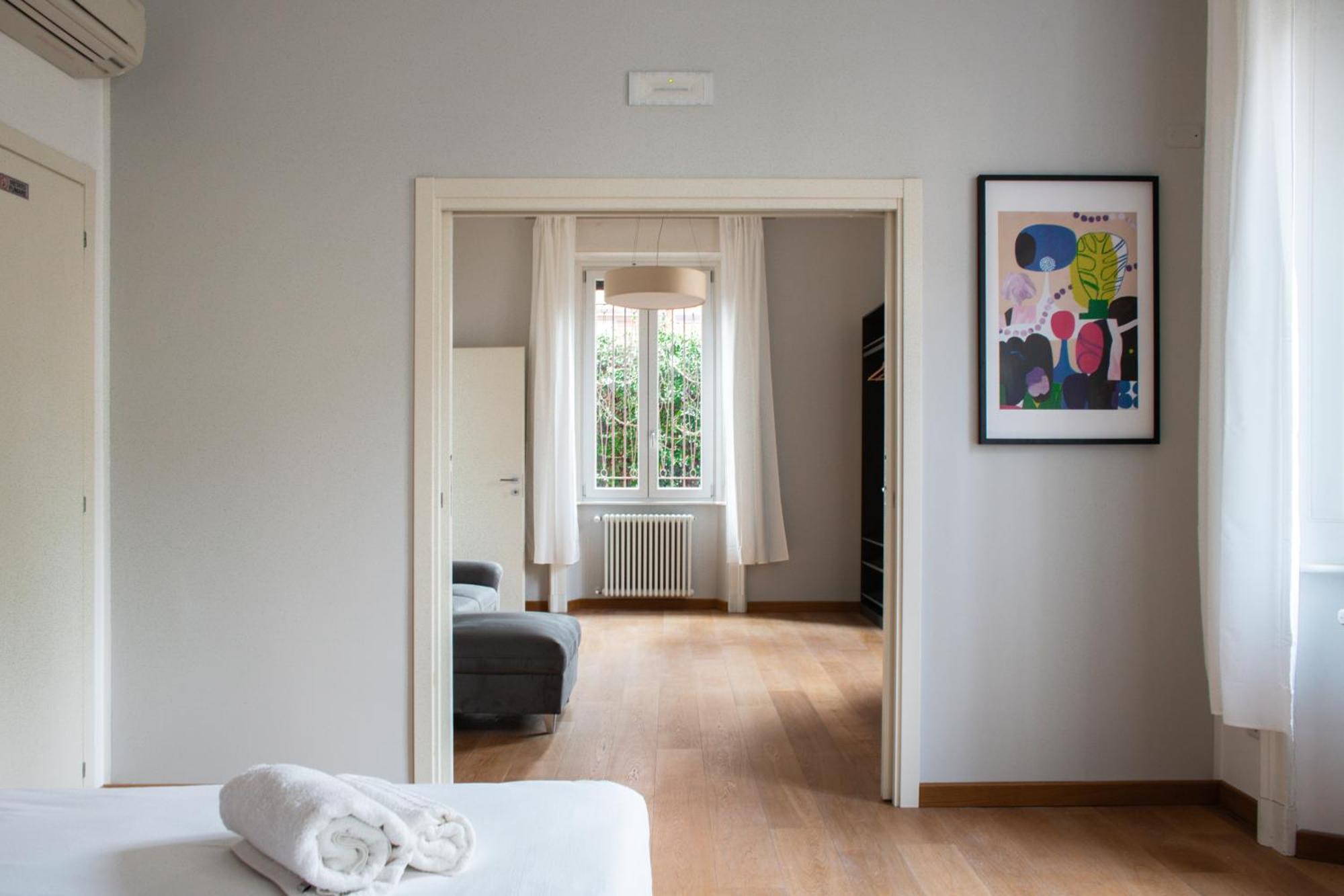 Rrrapido Holy Suites And Rooms - Via Sardegna Mailand Exterior foto