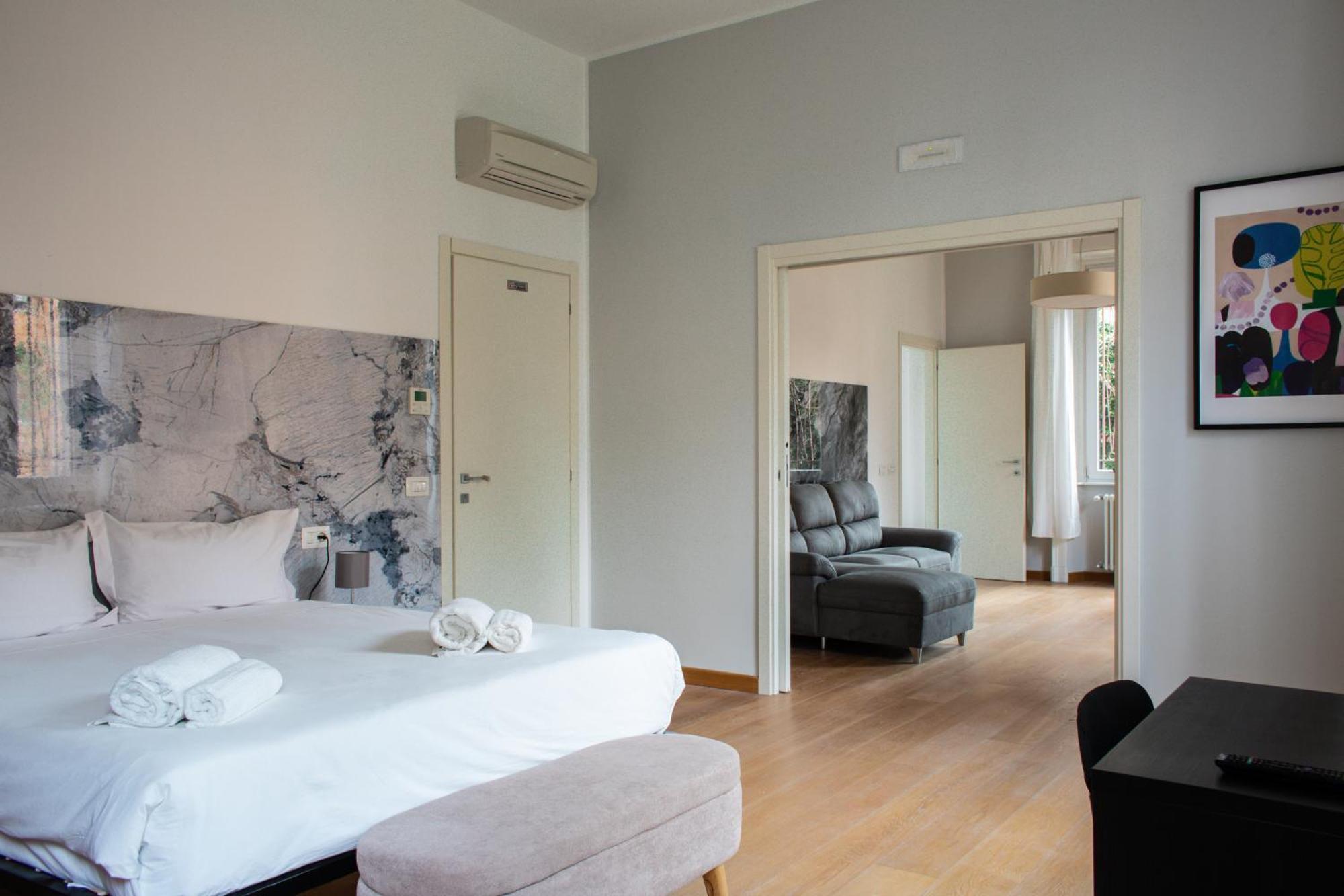 Rrrapido Holy Suites And Rooms - Via Sardegna Mailand Exterior foto